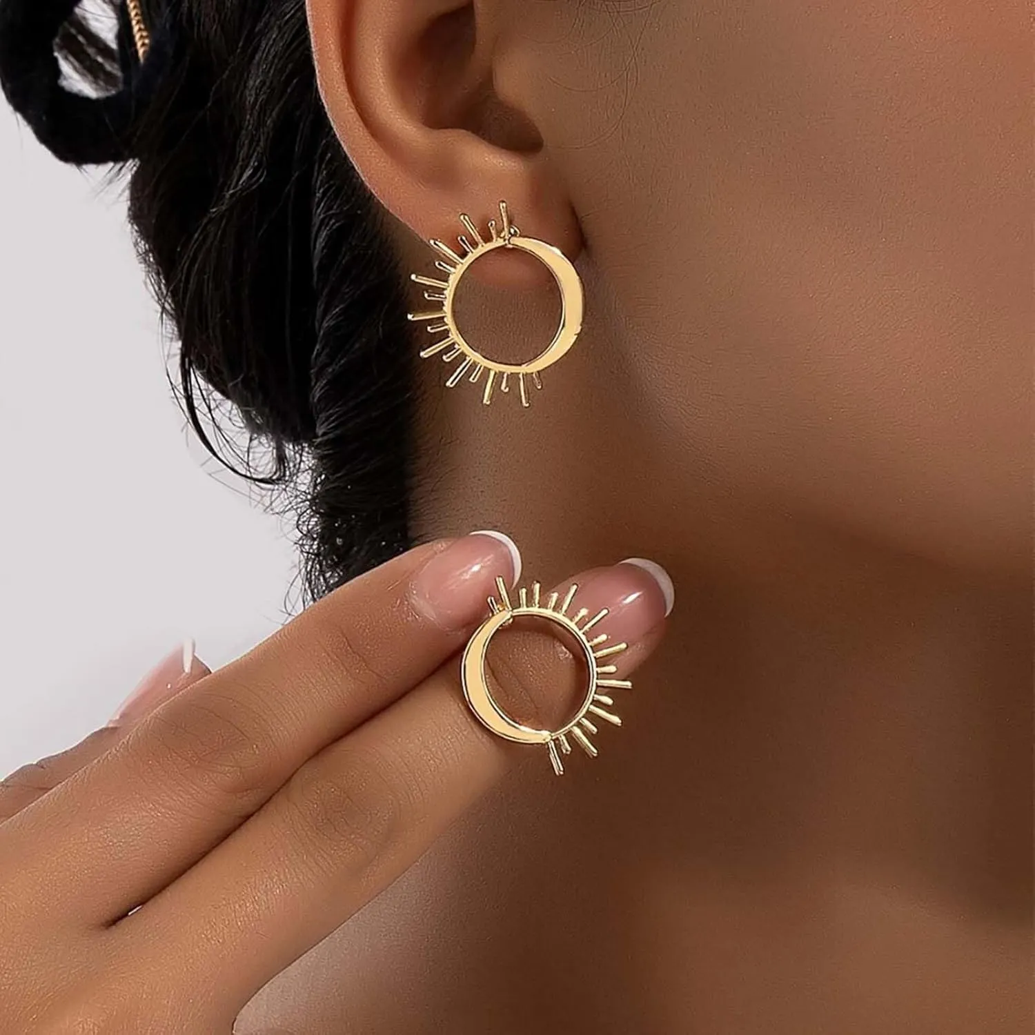Boho Open Circle Hoop Earrings Gold Sunburst Earrings Sun Moon Stud Earrings Vintage Crescent Moon Earrings Statement Round Earrings Jewelry for Women