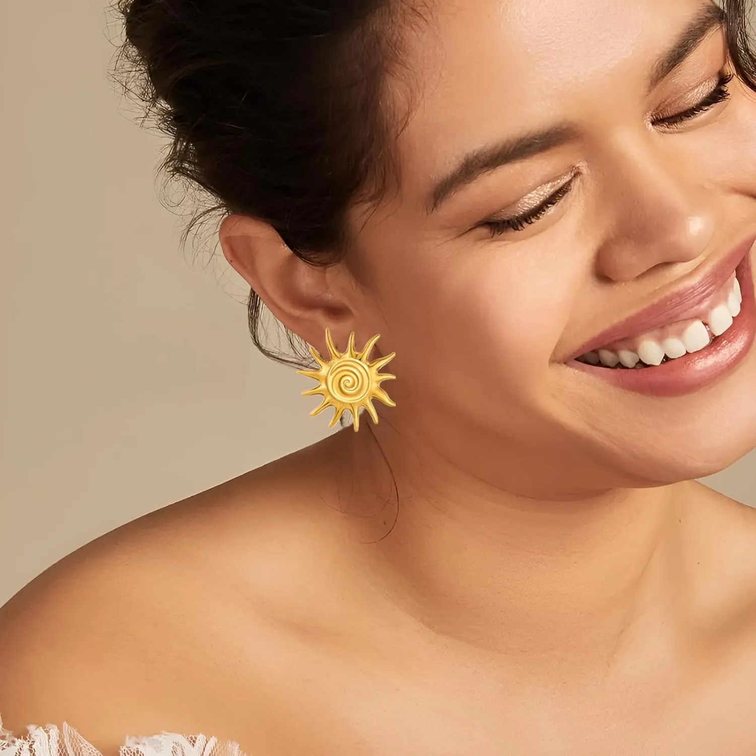 Chunky Gold Stud Earrings for Women Trendy Sun Earrings Hypoallergenic Earrings Fashion Jewelry