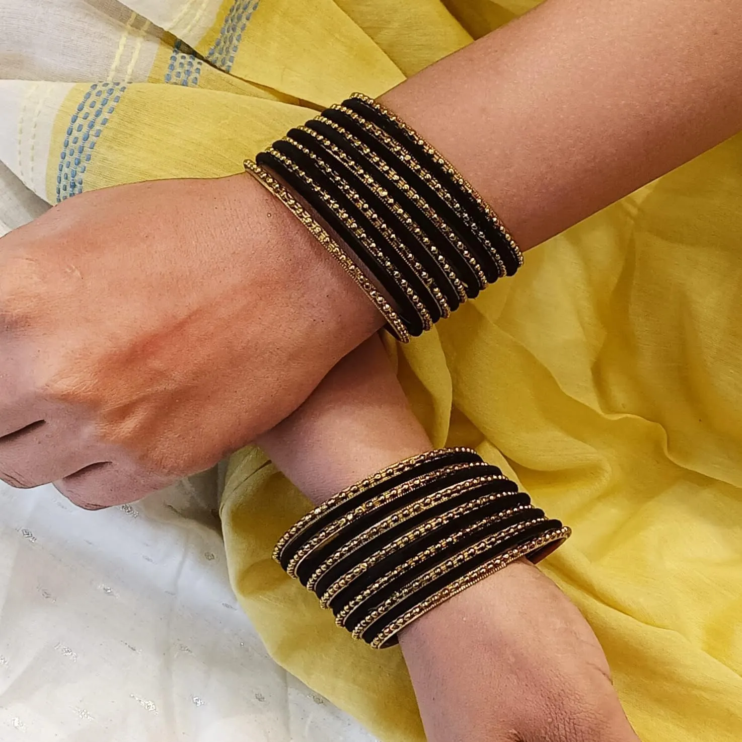 Efulgenz Indian Oxidized Jewelry for Navratri Boho Oxidized Indian Jewelry Velvet Bangles Set Bracelets Jewelry for Women, Pink