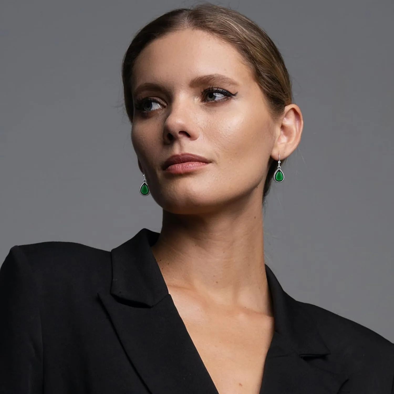Emerald Green Dangle Drop Earrings Silver Teardrop Vintage Earrings Crystal Hanging Earrings Birthstone Earrings for Women Girls