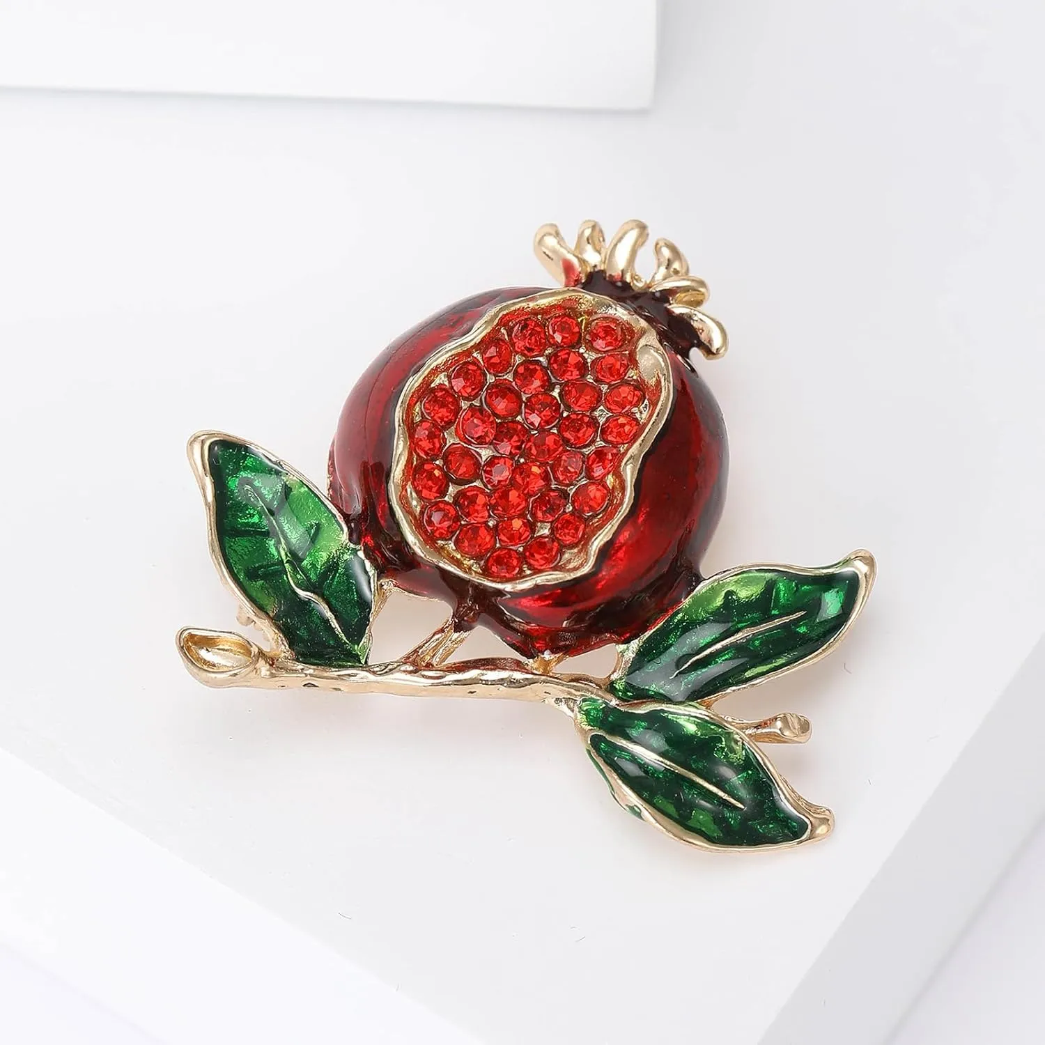 Enamel Fruit Brooch for Women Rhinestones Fruit Lapel Pin Elegant Fruit Brooches Jewelry Gift, Perfect for Dresses Hat Bag