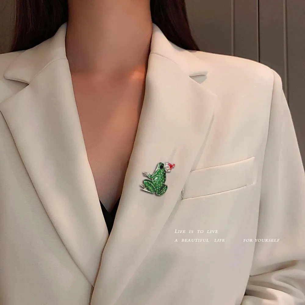 Frog Brooch Pins for Women Men Classic Rhinestone Animal Lapel Pins Party Valentine Brooches Collar Jewelry Gift Ladies Clothing Metal Badge Backpack Caps Decoration Frog Prince Elegant Dress