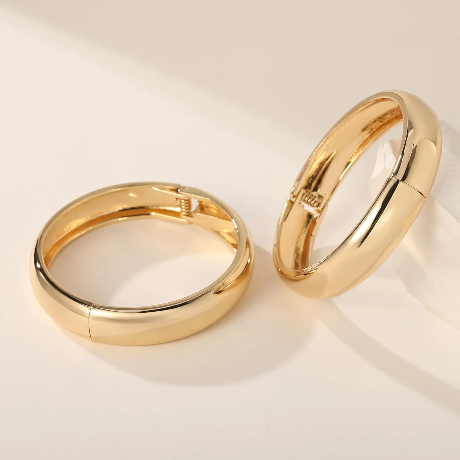 Gold Bangles Bracelets for Women Chunky Gold Cuff Bracelet Set 2PCS Trendy Bracelet for Women Irregular Cuff Hinged Wide 14K Gold Plated Bracelet