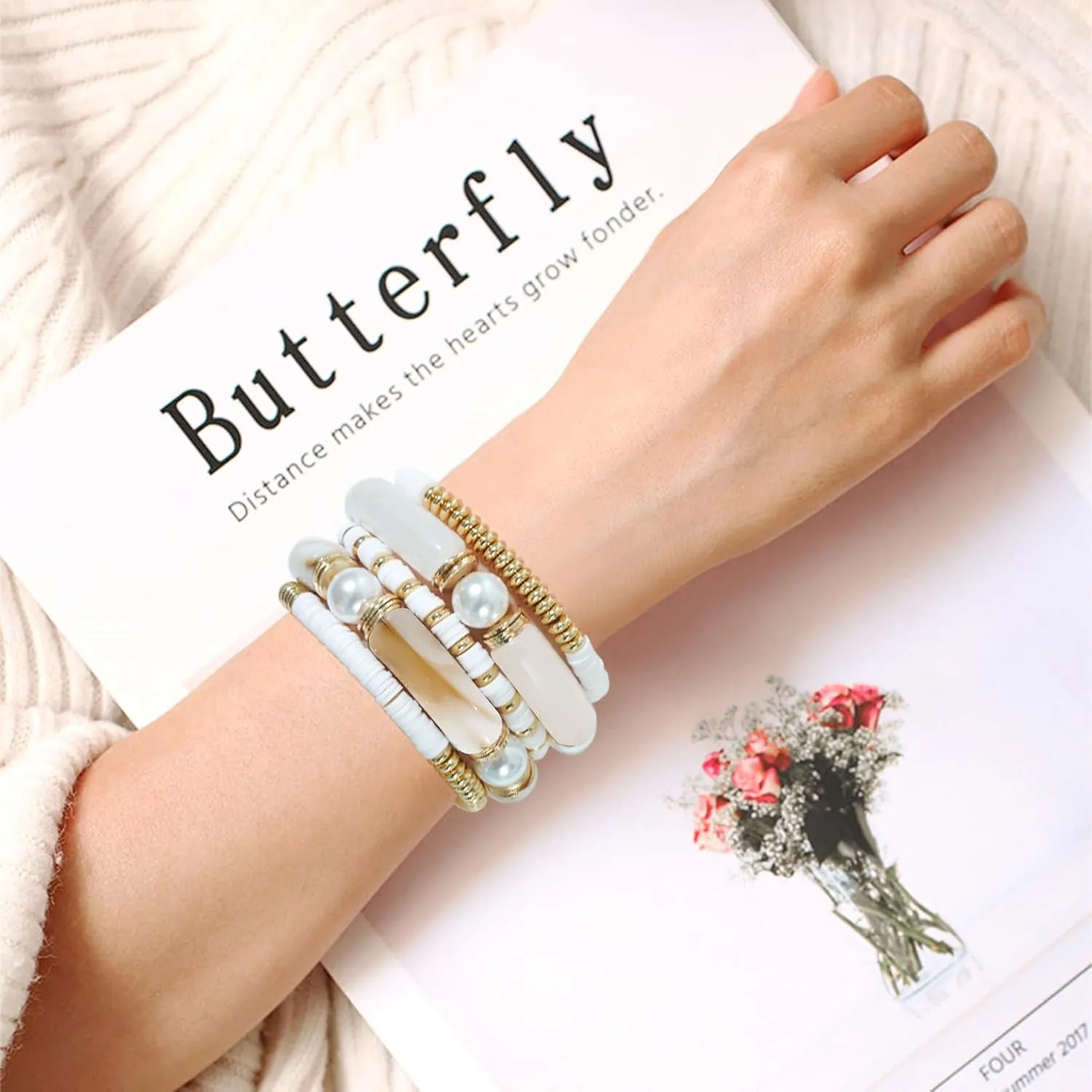 GOOJIDS Simple Beaded Gold Bangles Bracelet Chunky Bamboo Tube Curved Stacking Clear Acrylic Colorful Beads Stretchable Gold Bracelets Set For Women