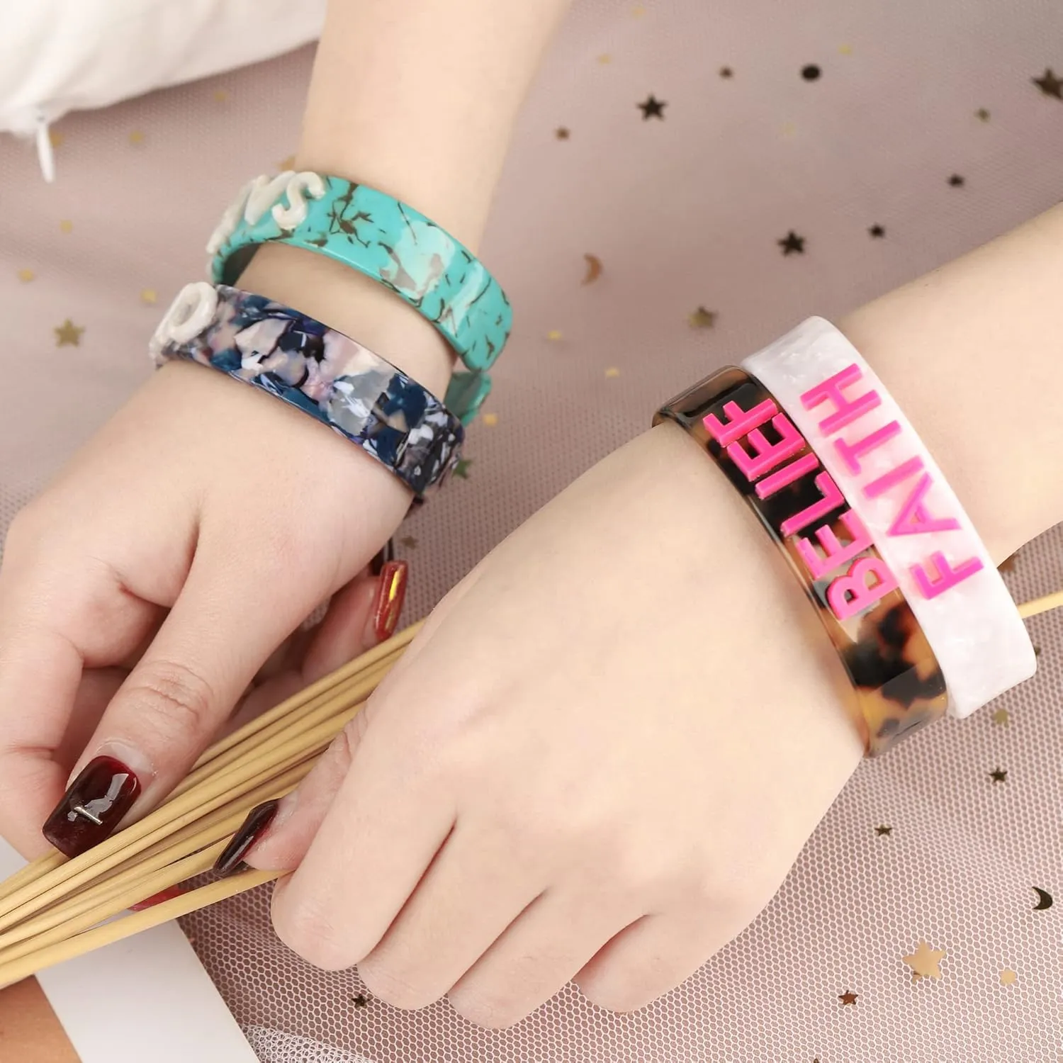 JINLIN Personalized Open Cuff Bracelet Tortoise Shell Marbled Bangles Bracelet Acrylic Resin Lightweight Fashion Colorblock Bangle for Women Teens