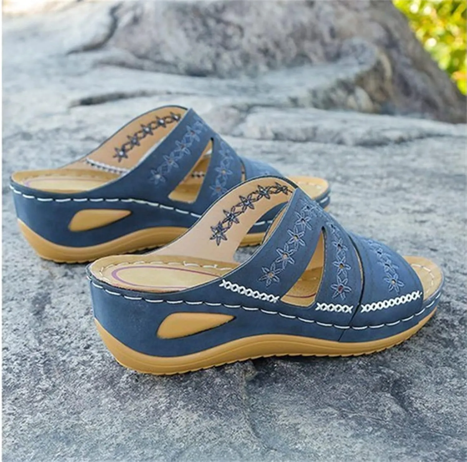 Ladmiple Summer Sandals For Women 2024 Trendy Orthopedic Slippers Comfortable Arch Support Orthotic Flip Flops Dressy Slides
