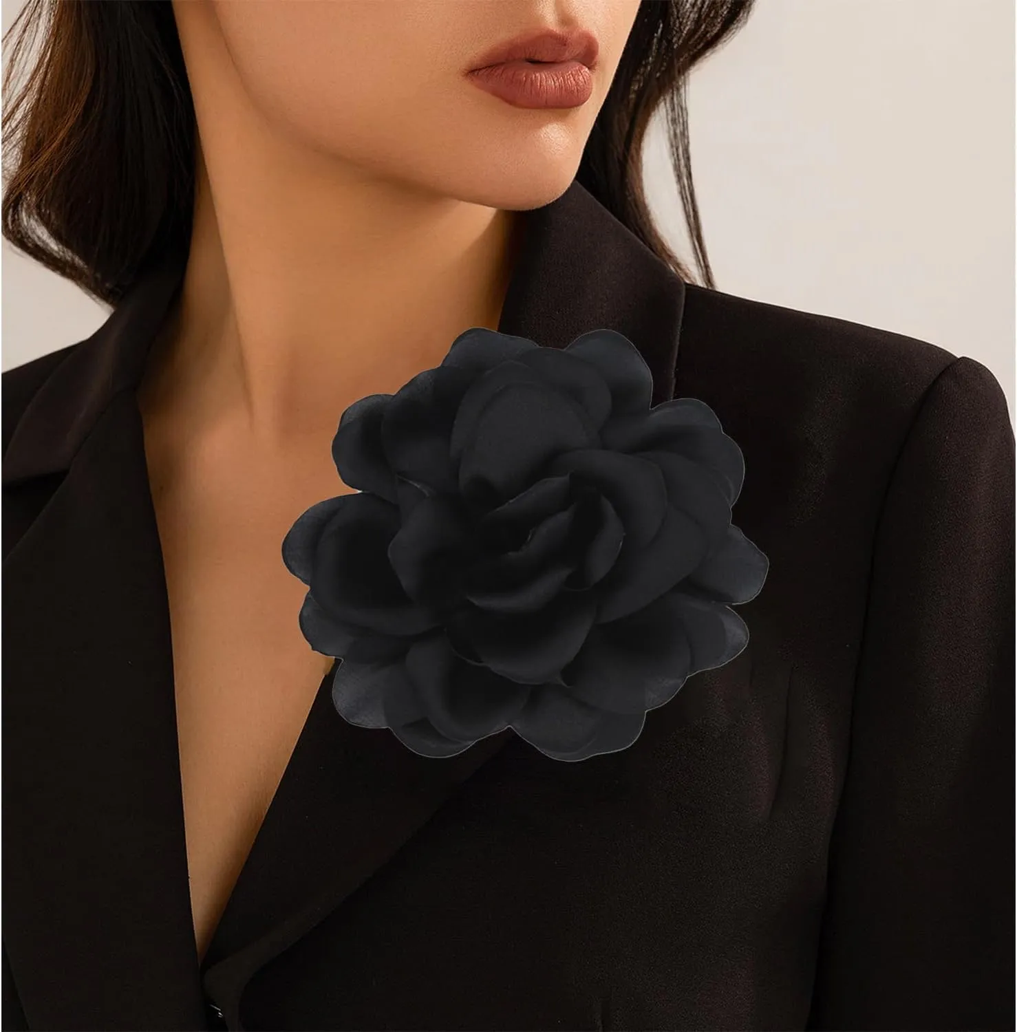 Large Flower Brooches Lapel Pins for Women Satin Fabric Brooches Big Camellia Flower Brooch Pins Wedding Part Dance Clothes Accessories Jewelry Gifts