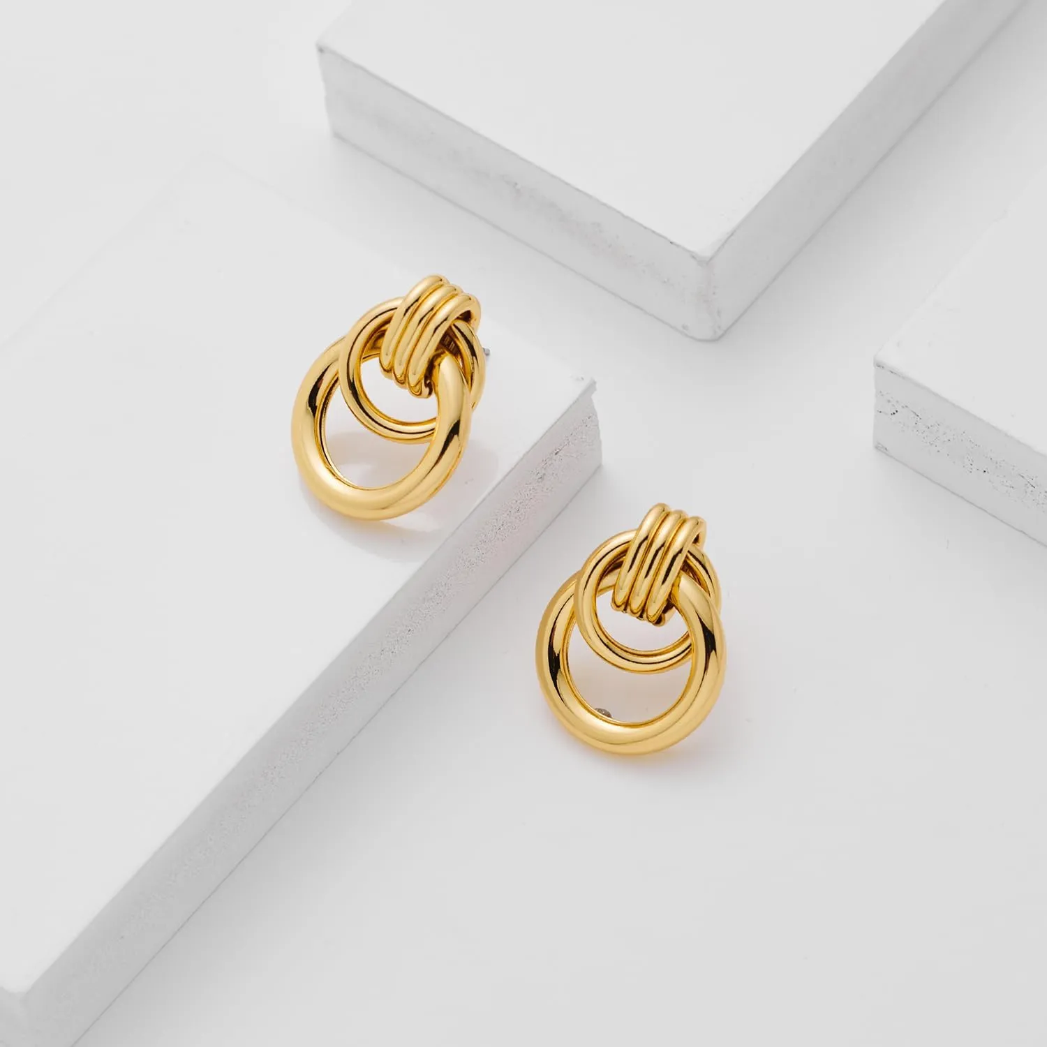LILIE&WHITE Gold Chain Dangle Earrings - Women's Hypoallergenic Fashion Gift Earrings