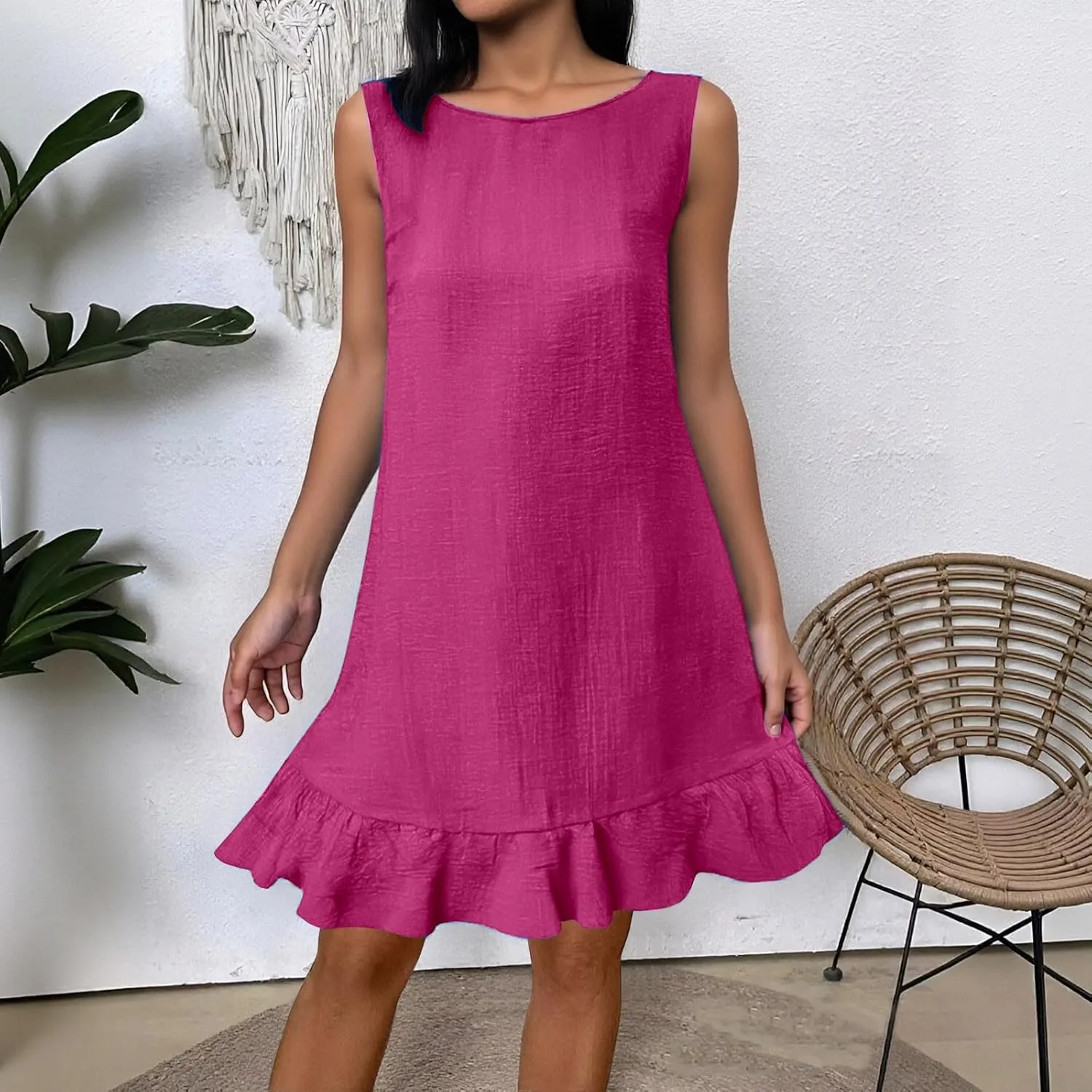 Vacation Dresses for Women 2025 Cute Halter Neck Mini Dress Sleeveless Solid Color Flowy Pleated Short Sundress