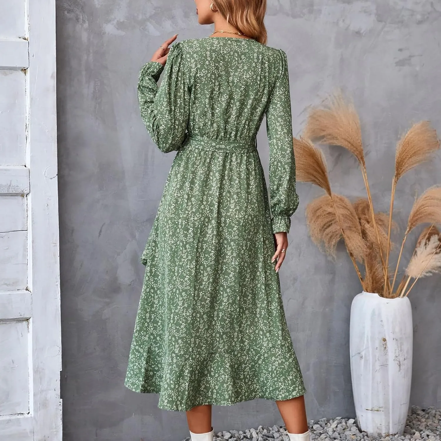 Women's Long Sleeve Maxi Dress V Neck Boho Floral Print High Waist Dress Casual Flowy Ruffle 2024 Fall Winter Dresses