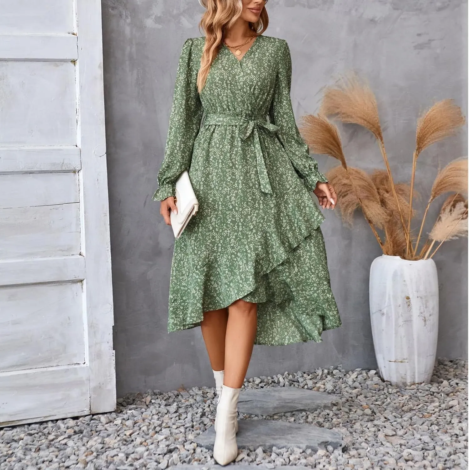 Women's Long Sleeve Maxi Dress V Neck Boho Floral Print High Waist Dress Casual Flowy Ruffle 2024 Fall Winter Dresses